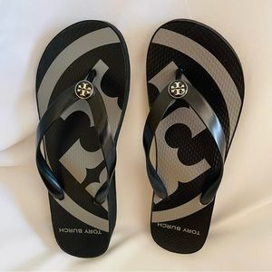 Tory Burch | Rubber Logo Wedge Flip Flop Black Grey | New.